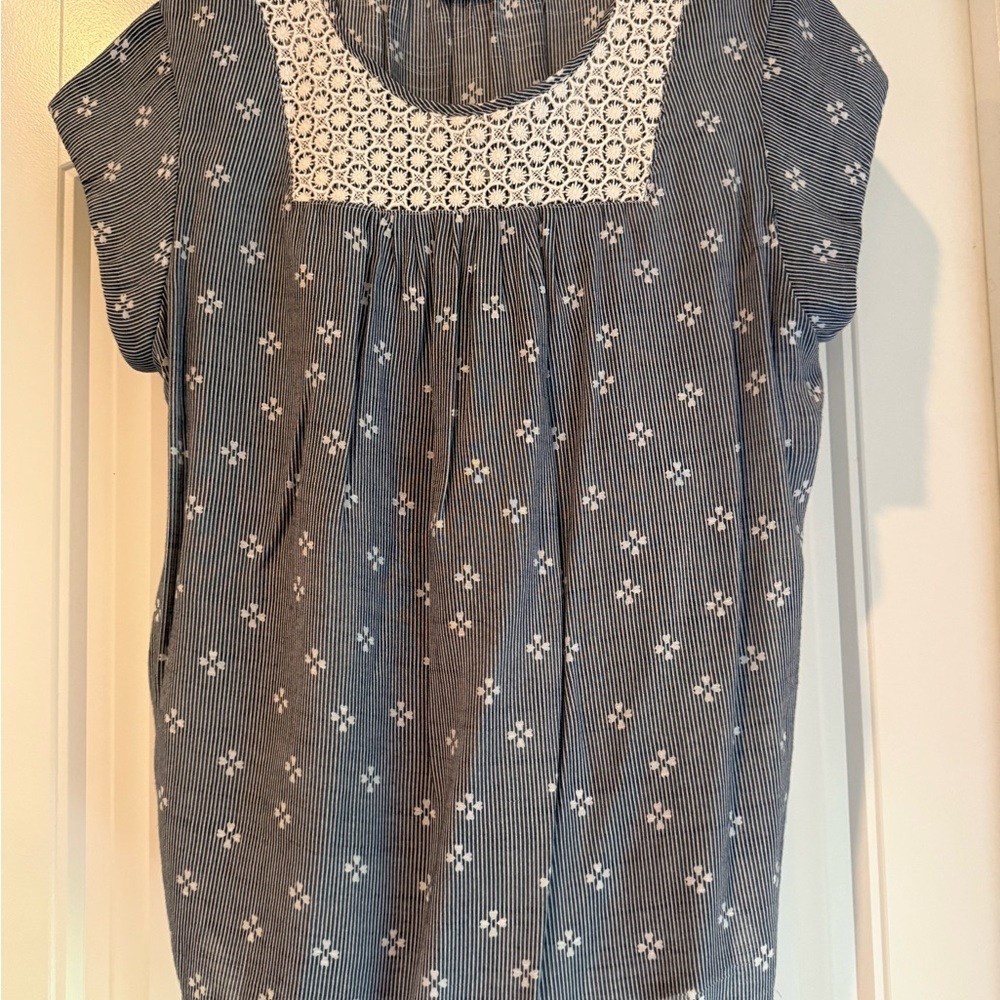 Liz Claiborne Navy Striped Floral Crochet Yoke Tunic